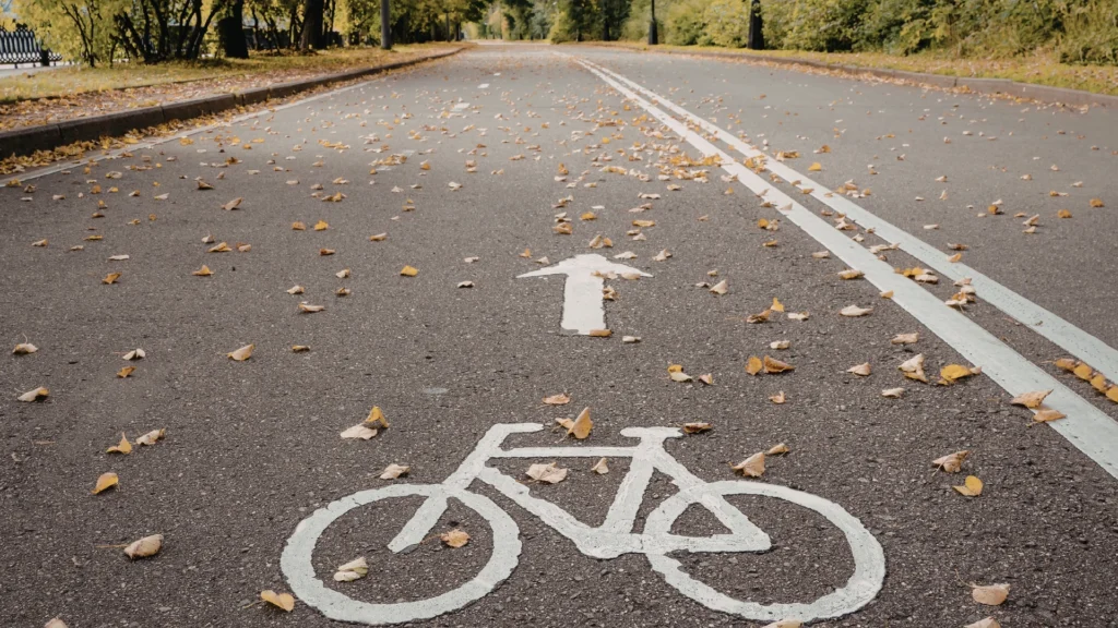 Cyclist riding in Sarasota where bicycle accidents are a growing concern
