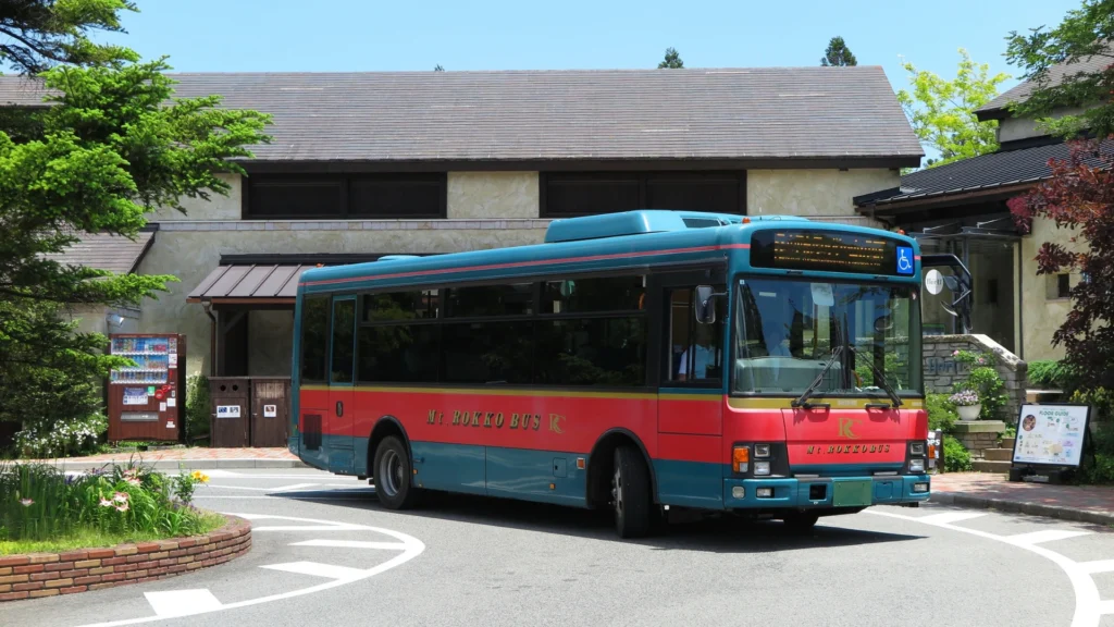 Public transit bus in Sarasota where bus accident injuries can occur